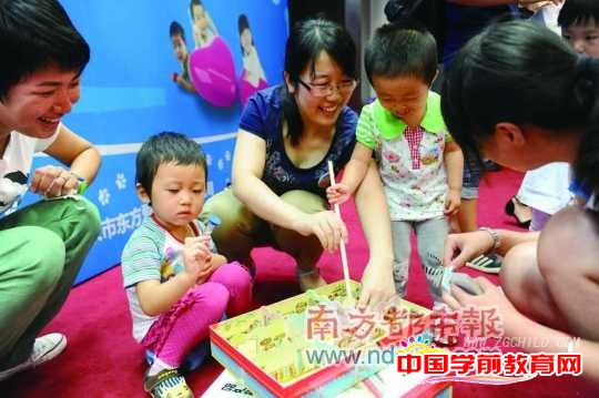 目前我国高校对早教老师的培养集中在3岁上幼儿园以后，0到3岁的师资几乎是被忽略。