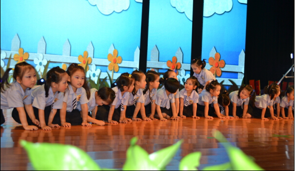 爱  承诺 卓越——维佳贝诺幼教集团十周年庆活动圆满成功